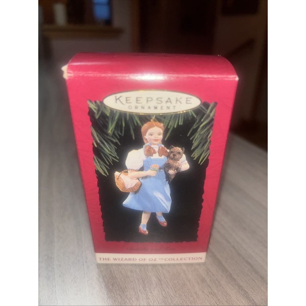1994 Dorothy and Toto Hallmark Ornament Wizard Of Oz In Box Collecible